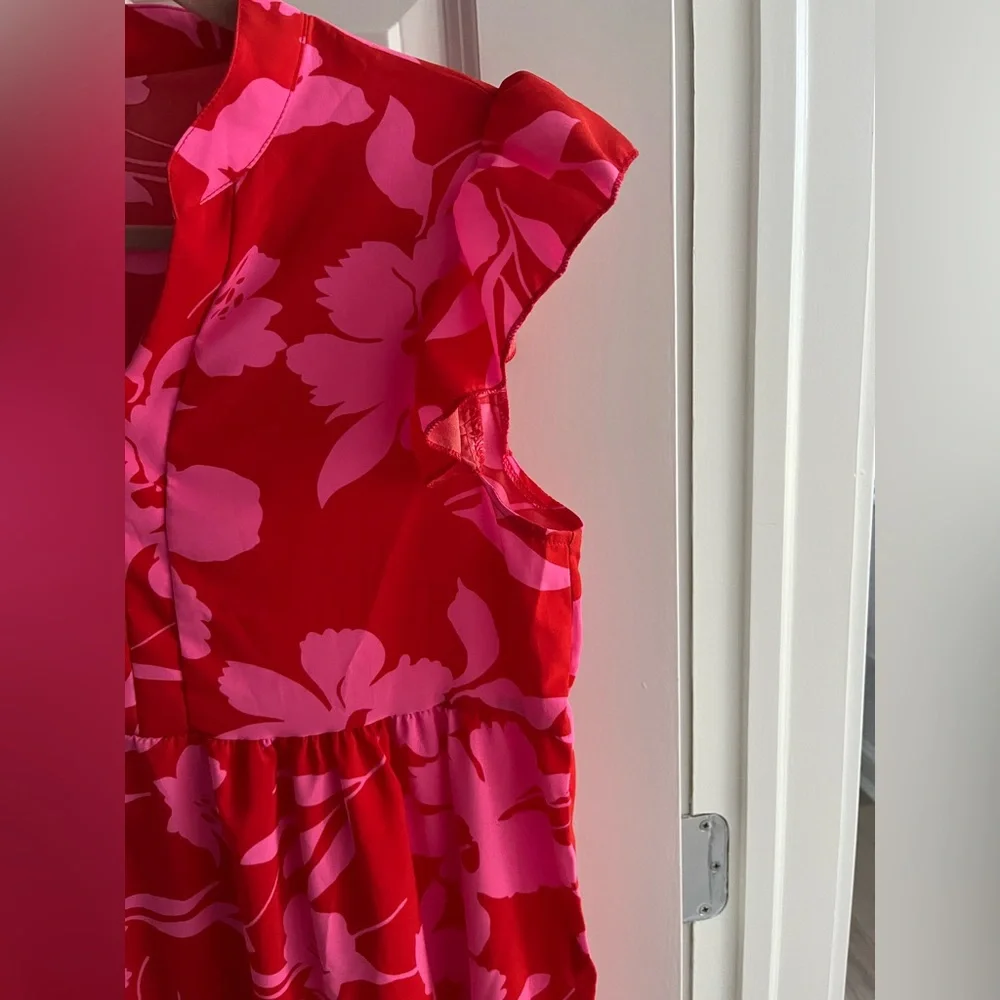 Versatile Flutter Sleeve Red & Pink Floral Resort - Sundress - Party Dress NWOT - Picture 5 of 7